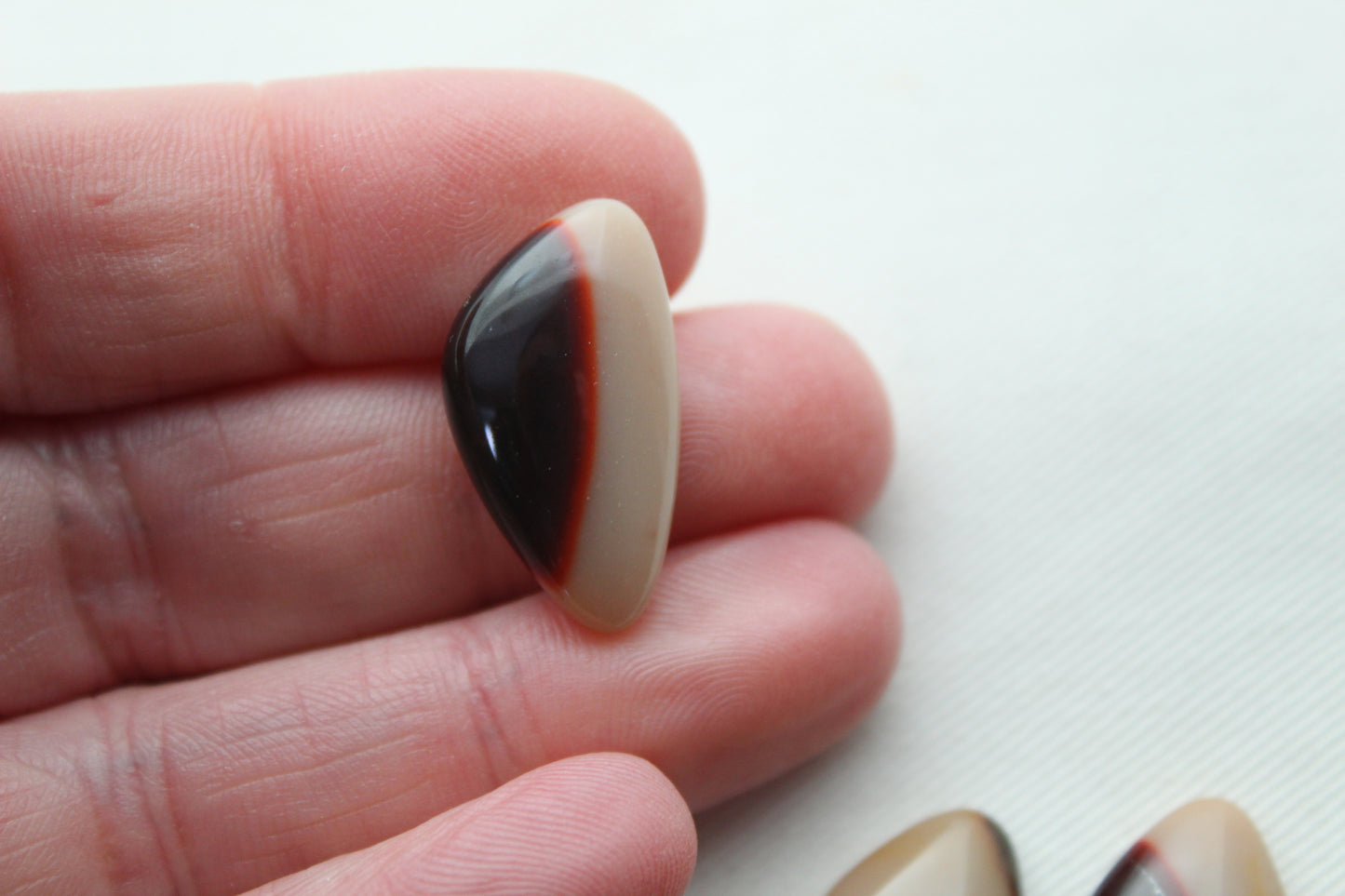 Lot of three mookaite cabochons 13x24MM Gemstones natural red