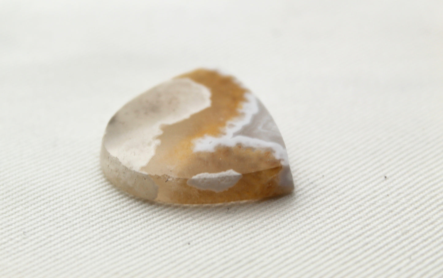 Pandora Agate Cabochon Gemstone white