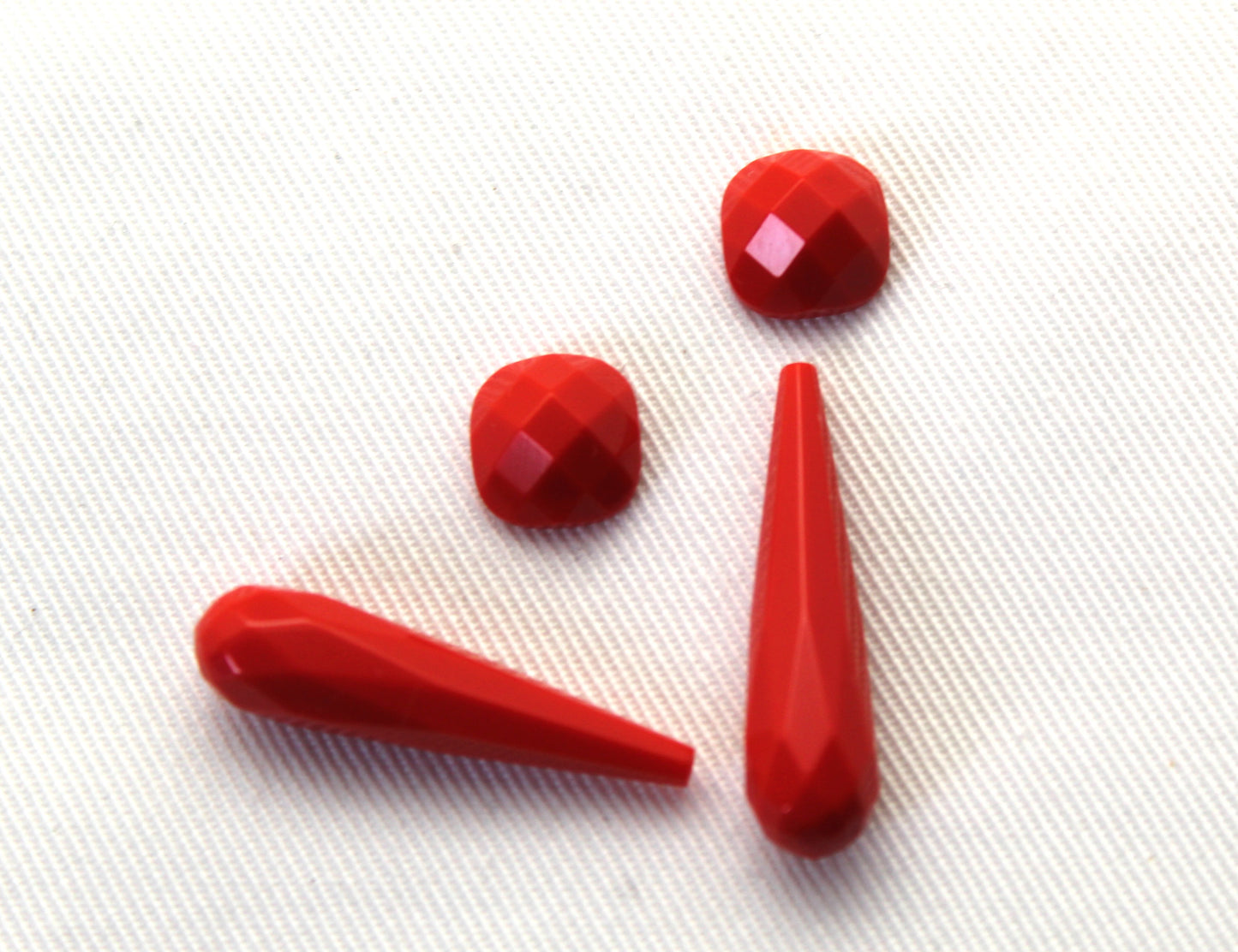 NICE Faux Coral Set - Imitation stones orange cabochons and beads