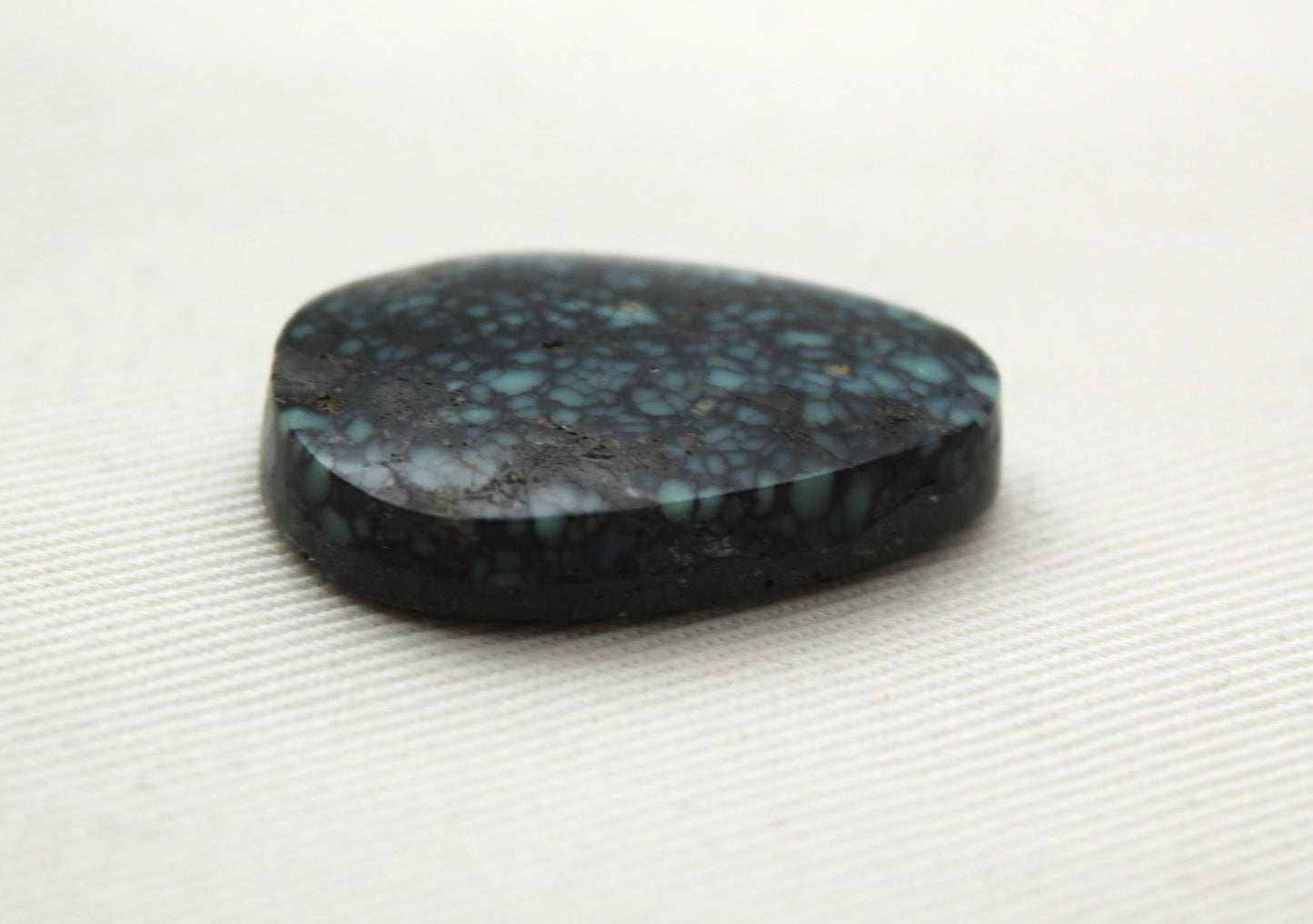 Angel Wing Variscite Cabochon Pair Gemstone black green (Copie)