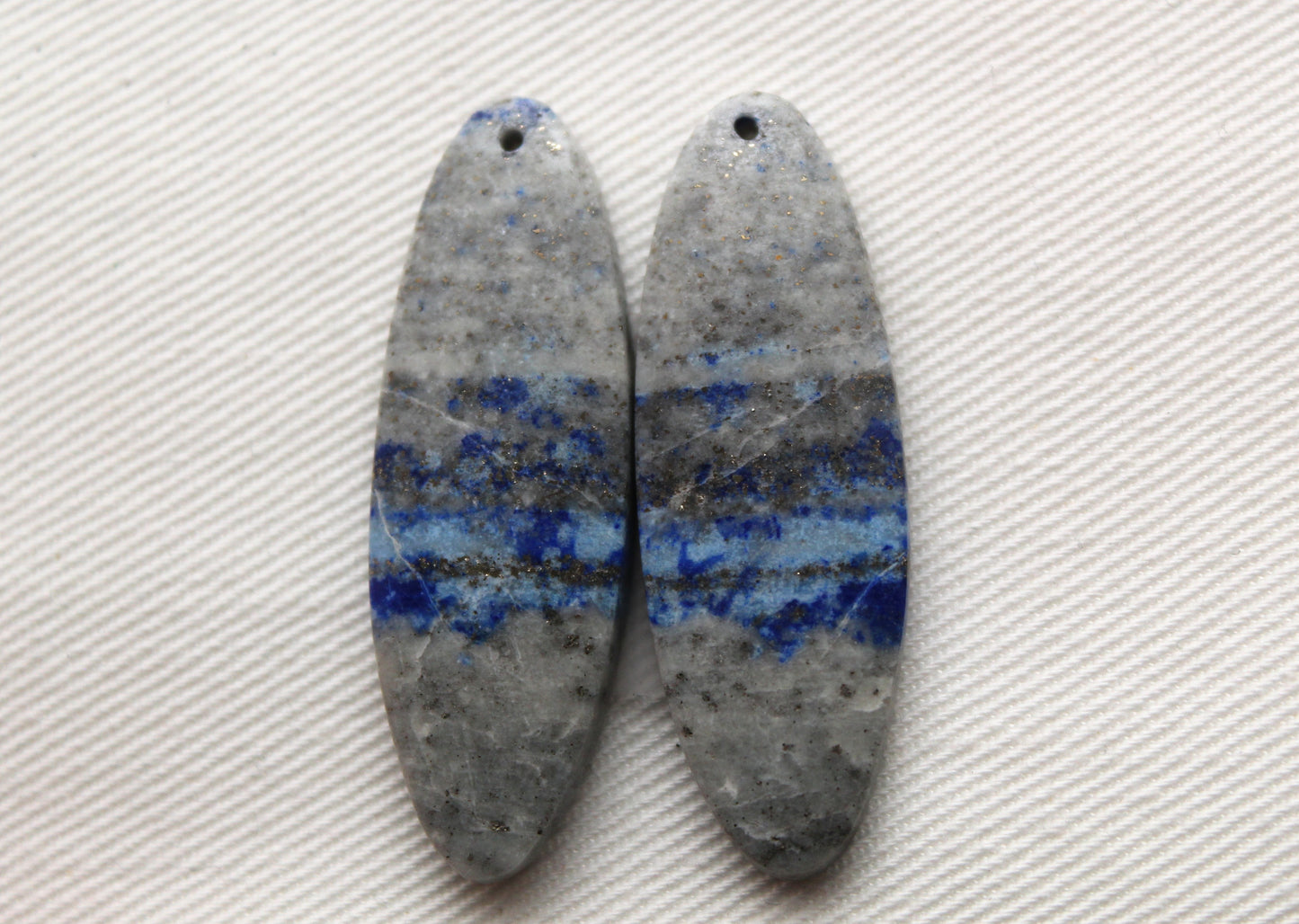Pair of Lapis Lazuli cabochons Gemstones Oval DRILLED