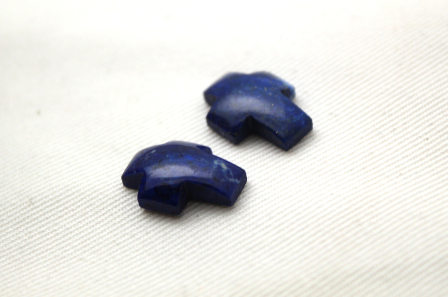 Pair of Lapis Lazuli cabochons Gemstones Cross 12X16MM
