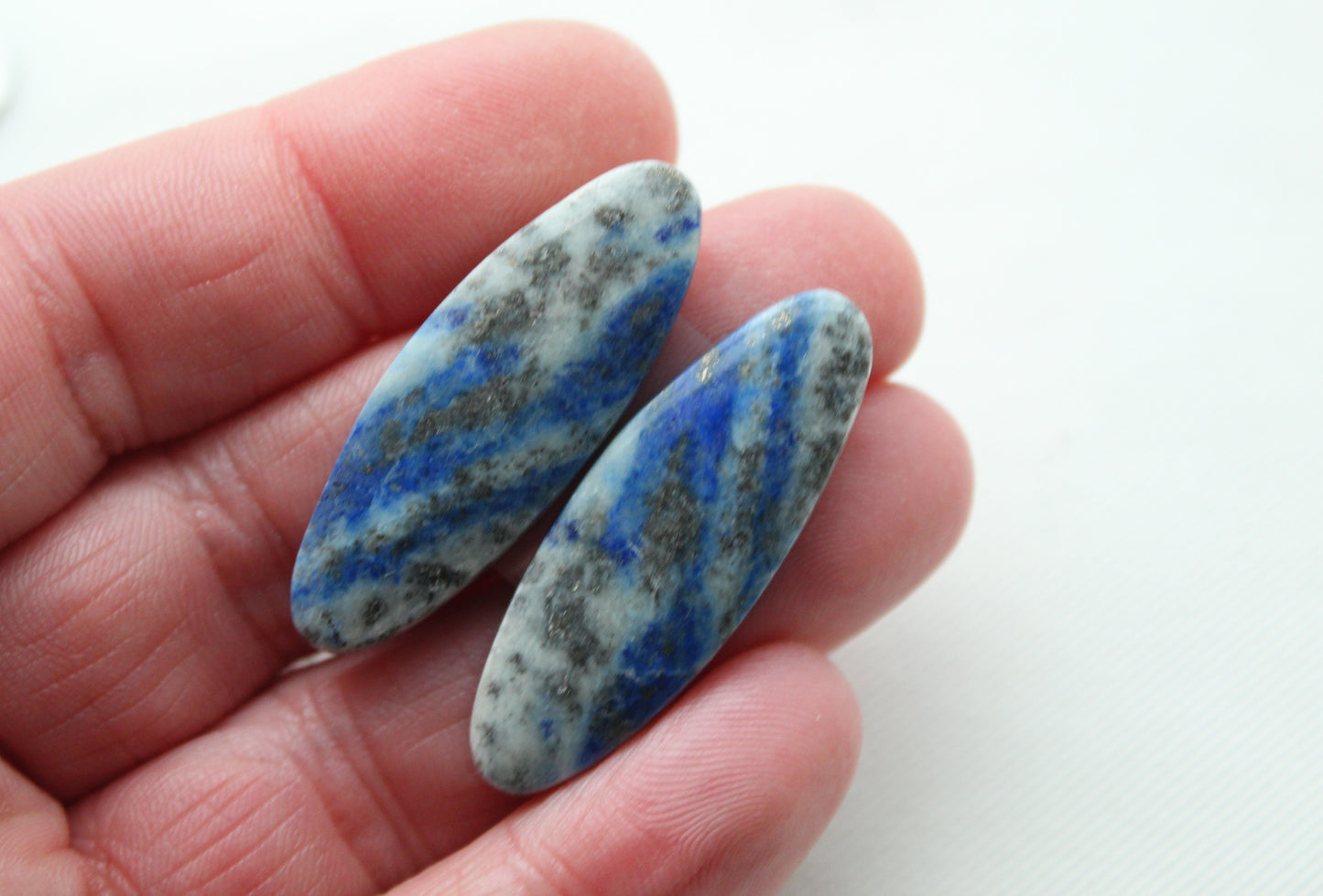 Pair of Lapis Lazuli cabochons Gemstones Oval