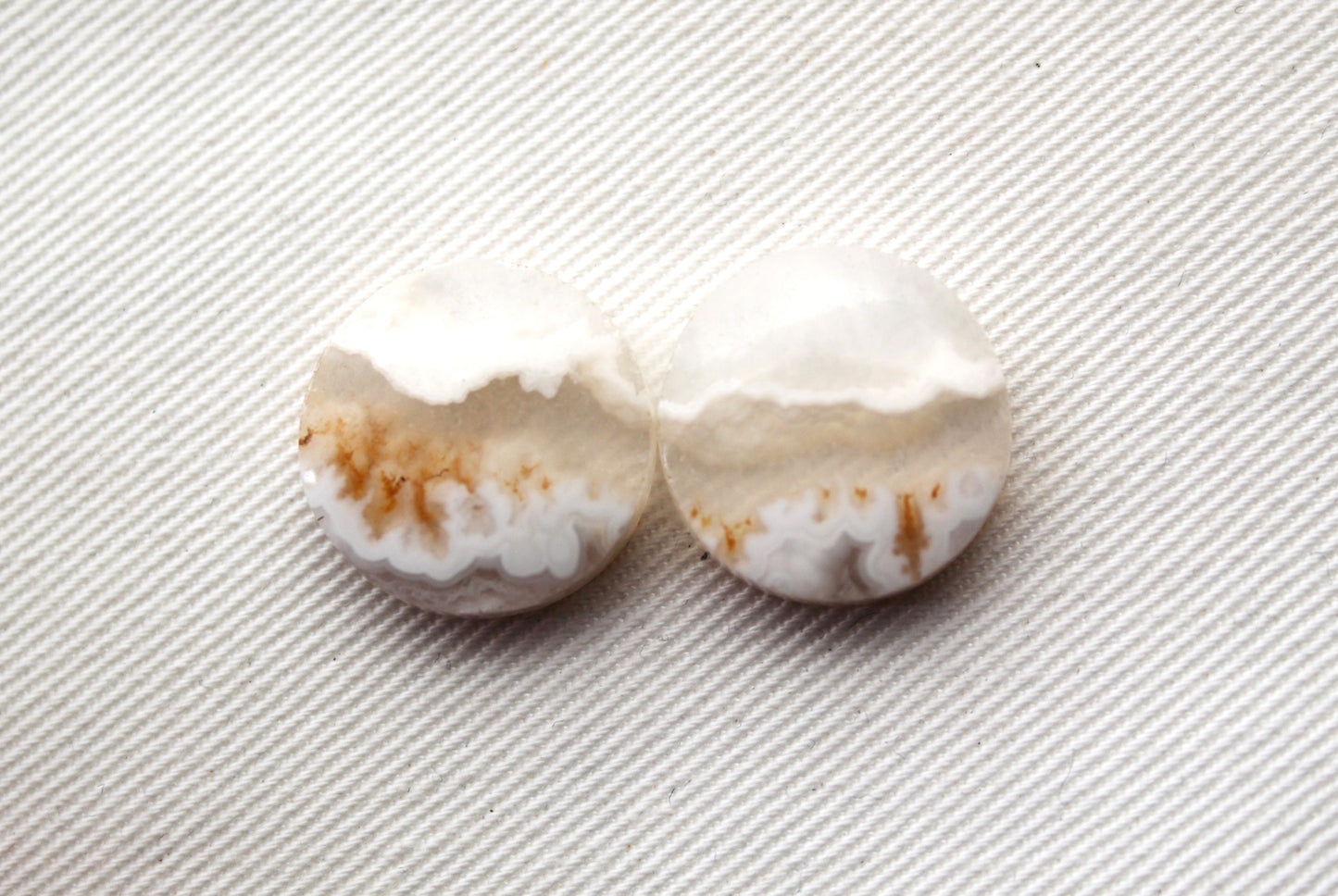 Pandora Agate Cabochons Pair Gemstone white round 17MM