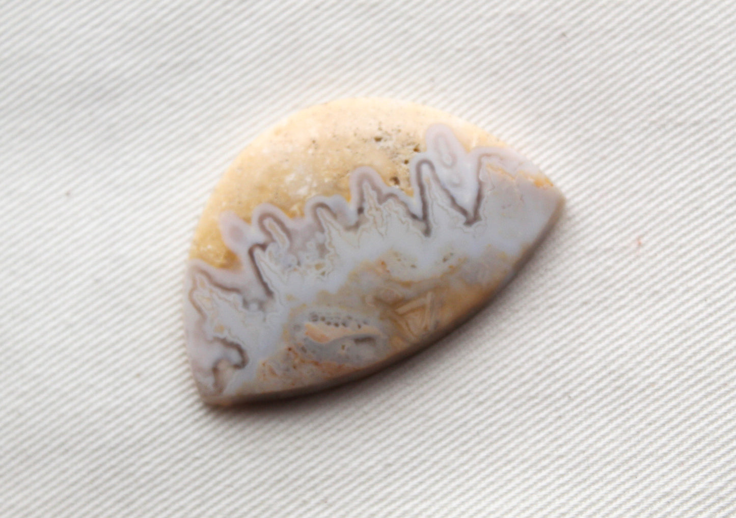 Indonesian Plume Agate Cabochon Gemstone White beige