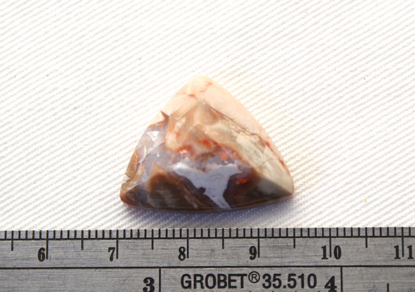 Natural Agate Cabochon Gemstone beige triangle