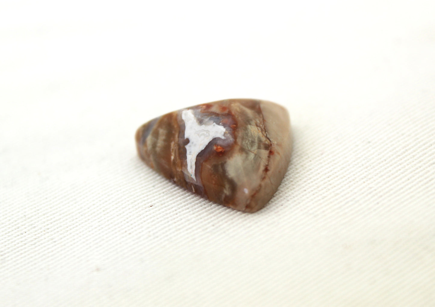 Natural Agate Cabochon Gemstone beige triangle