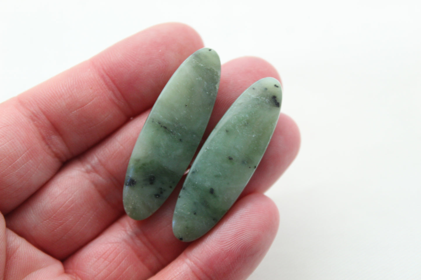 Long Nephrite Jade Cabochons Pair Gemstone moss green Oval (Copie)