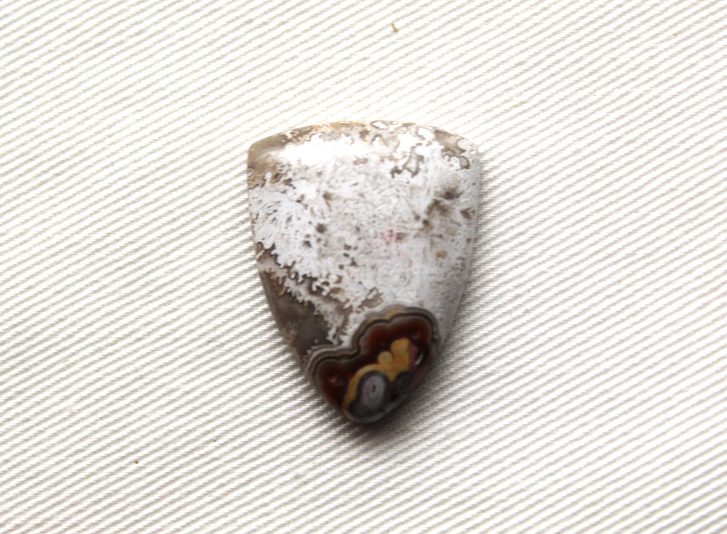 Lace Agate Cabochon Gemstone shield shape 27x21MM