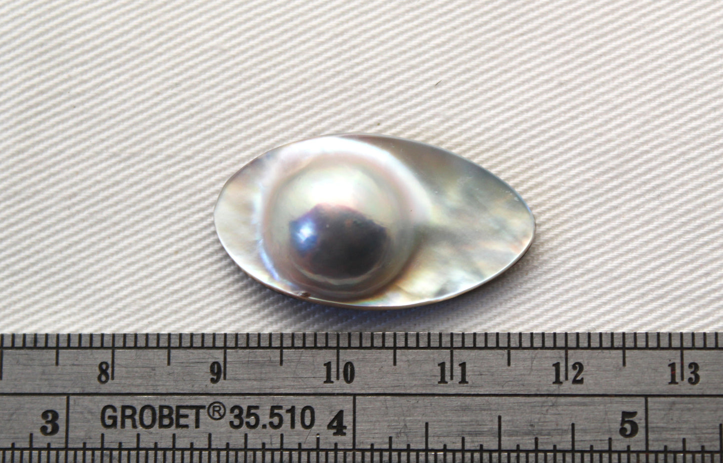Une Perle de Tahiti Semi Ronde 11MM NON PERCEE