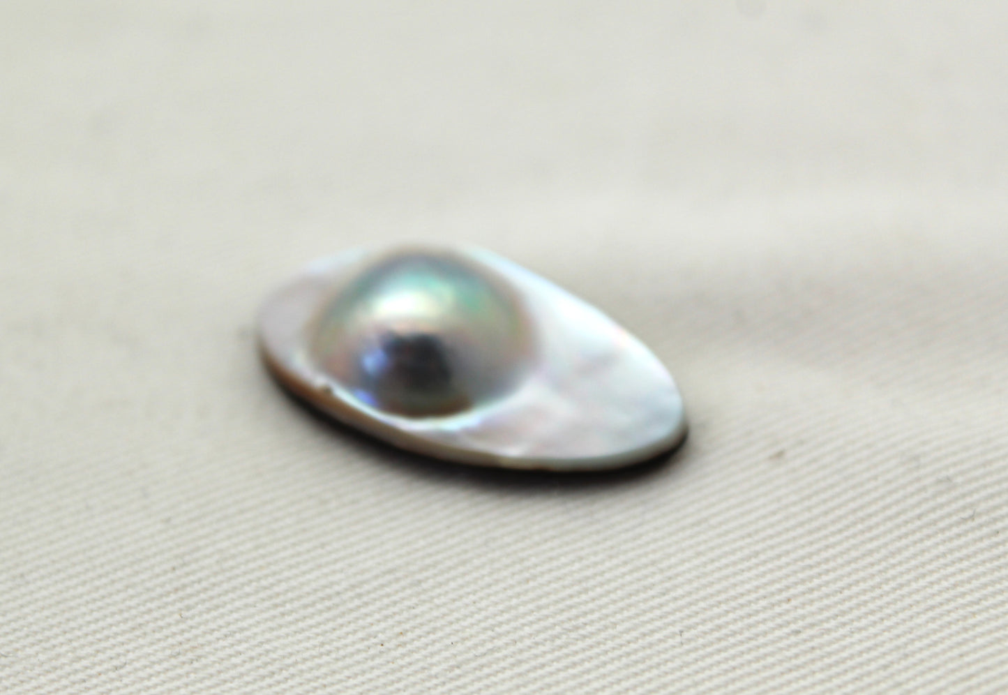 Une Perle de Tahiti Semi Ronde 11MM NON PERCEE