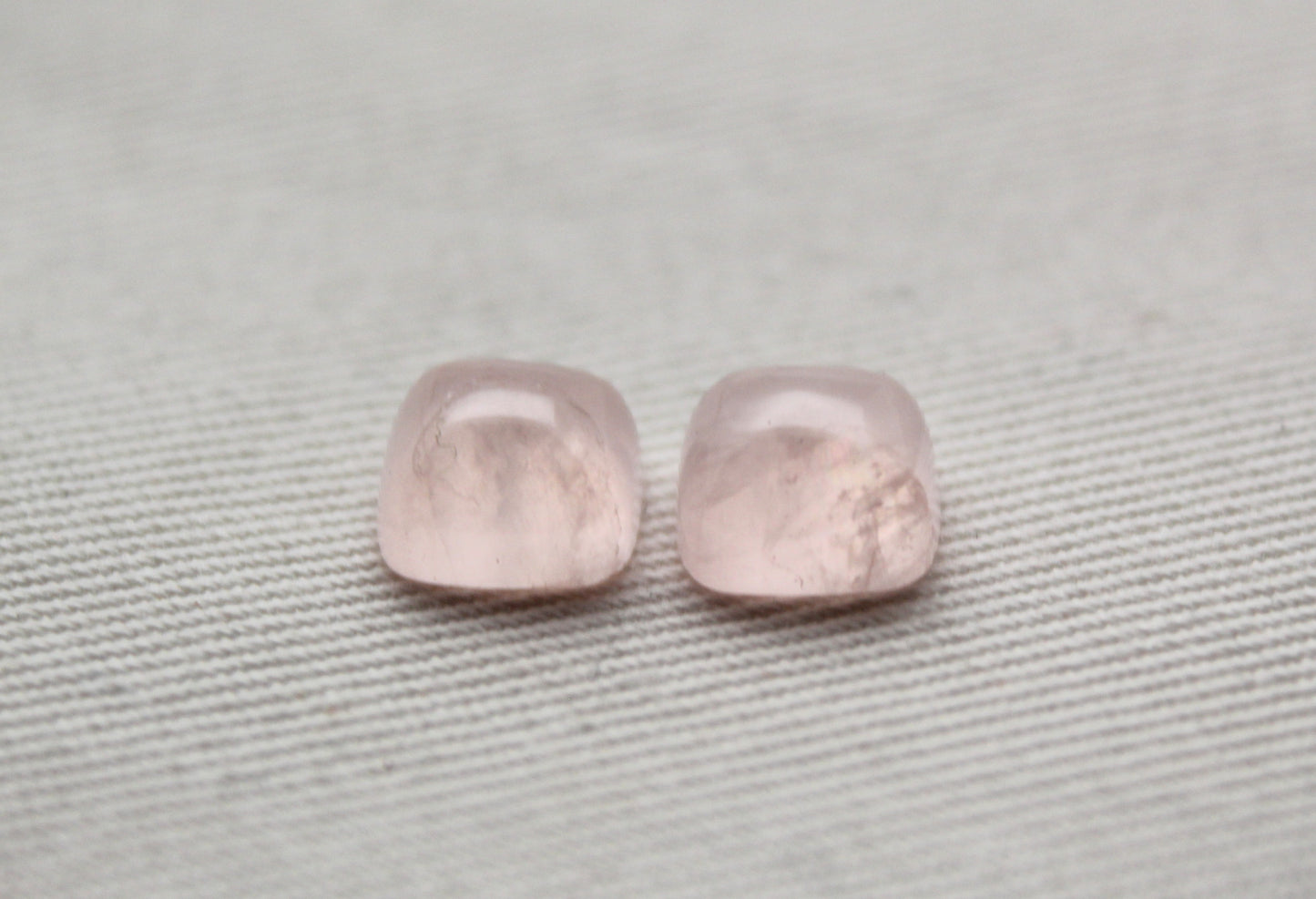 <tc>Paire de cabochons Quartz Rose Pierres rondes 8MM</tc>