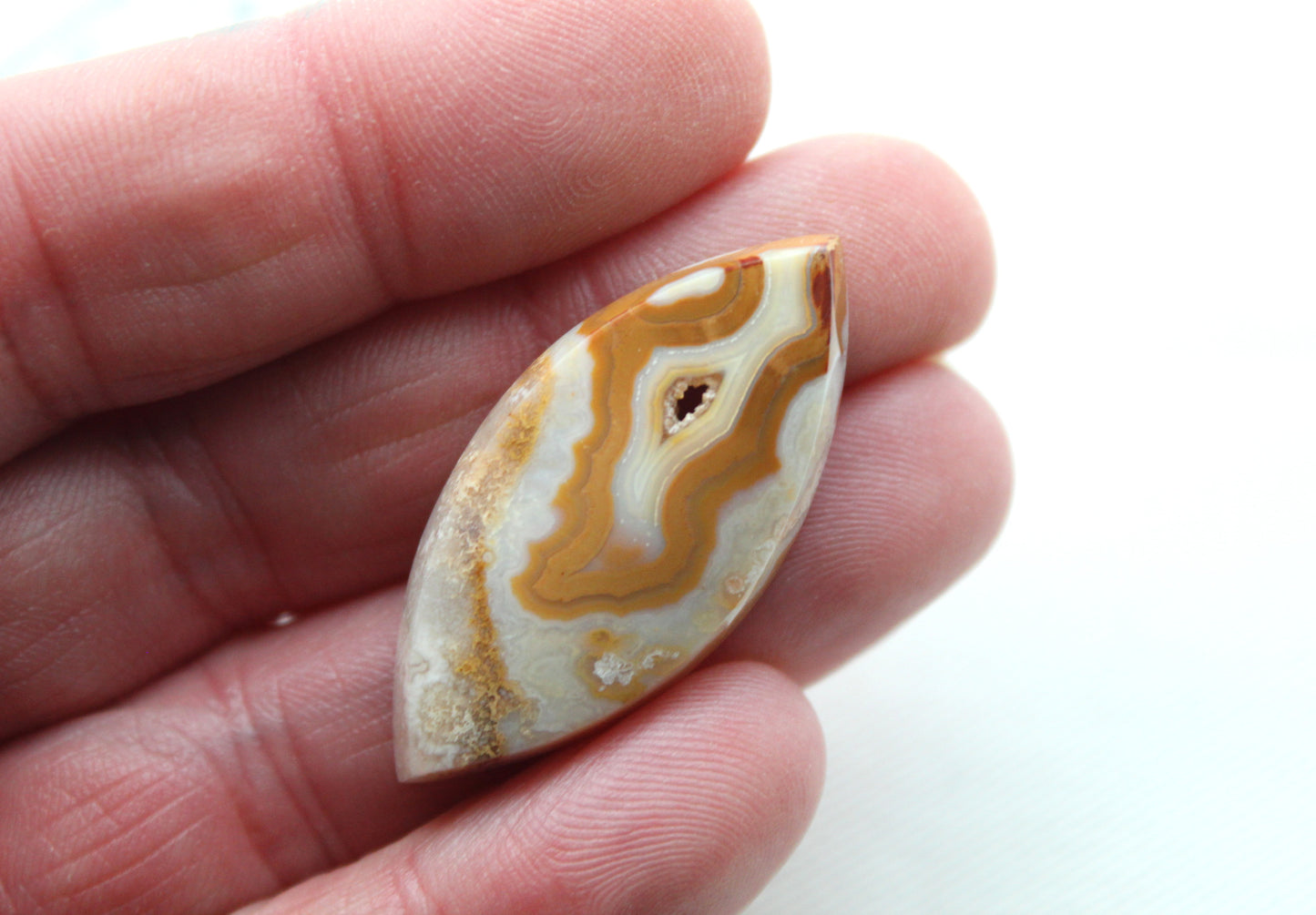 Crazy Lace Agate Cabochon Gemstone larme