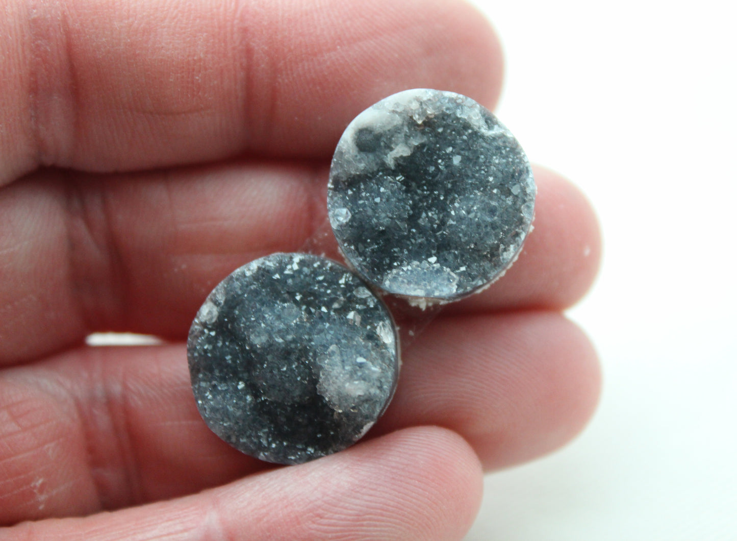 Druzy Pair Cabochons round 18mm