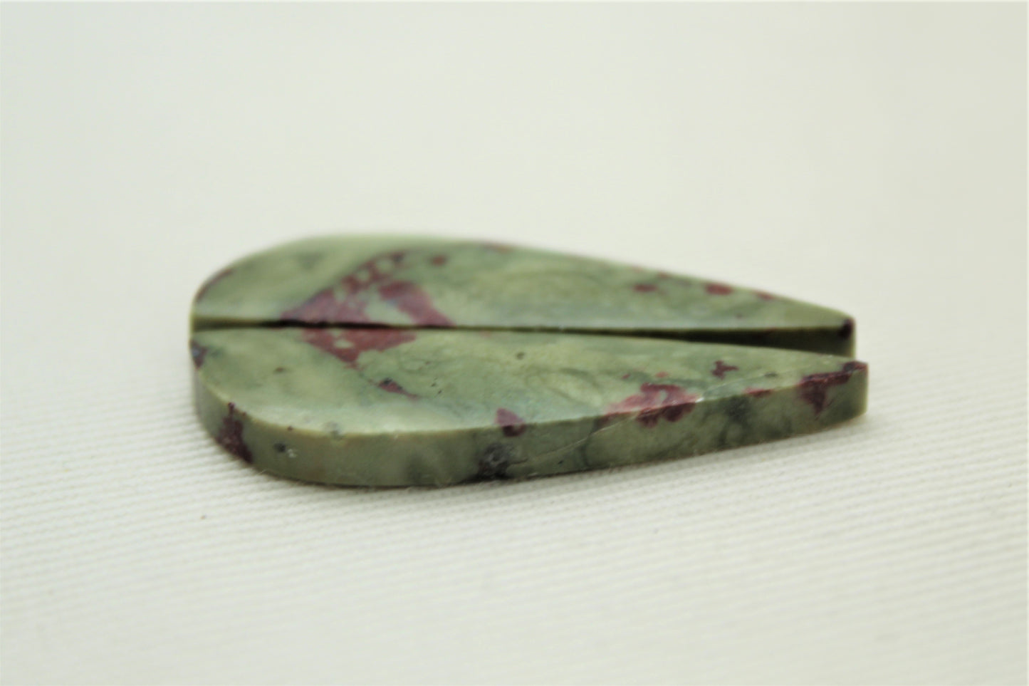 Paire de Cabochons Jaspe Fibre Rouge