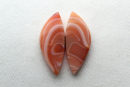 Cabochons Agates Bandes fines Paire couleur pêche