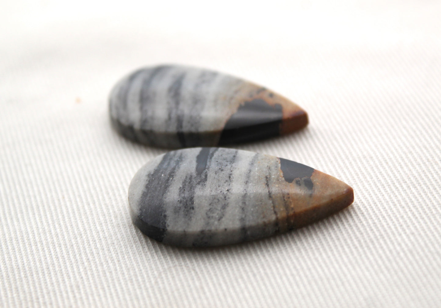 Pair of striped Jasper Cabochons Teardrop