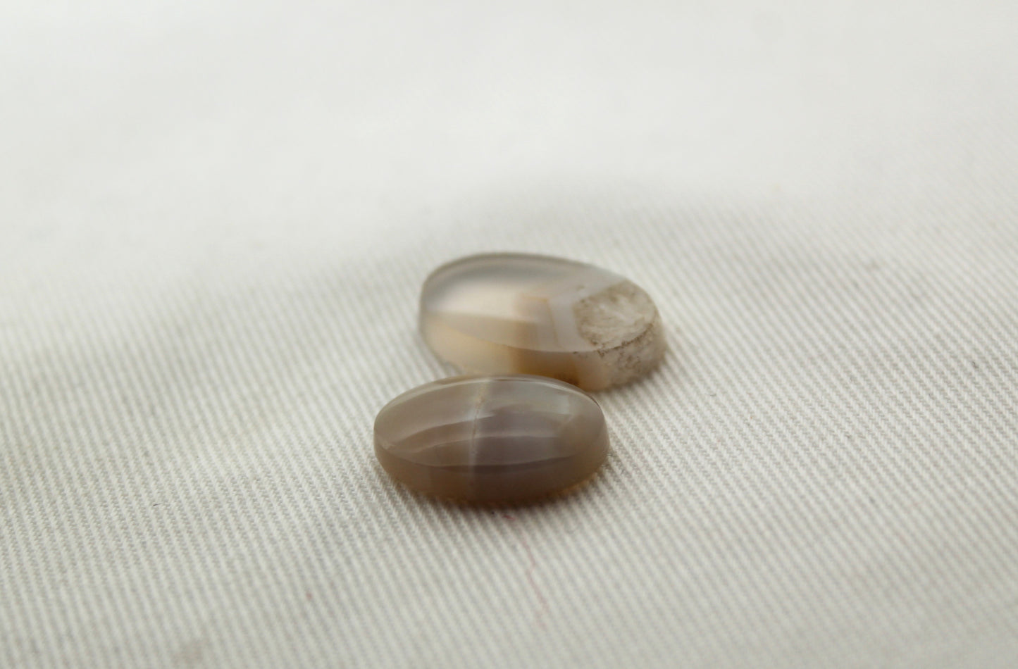 TWO white Agate Cabochons Gemstones Oval mismatch