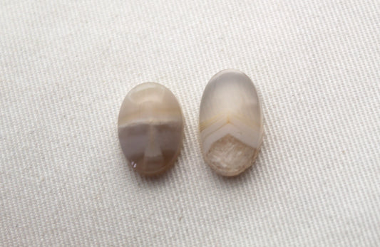 TWO white Agate Cabochons Gemstones Oval mismatch