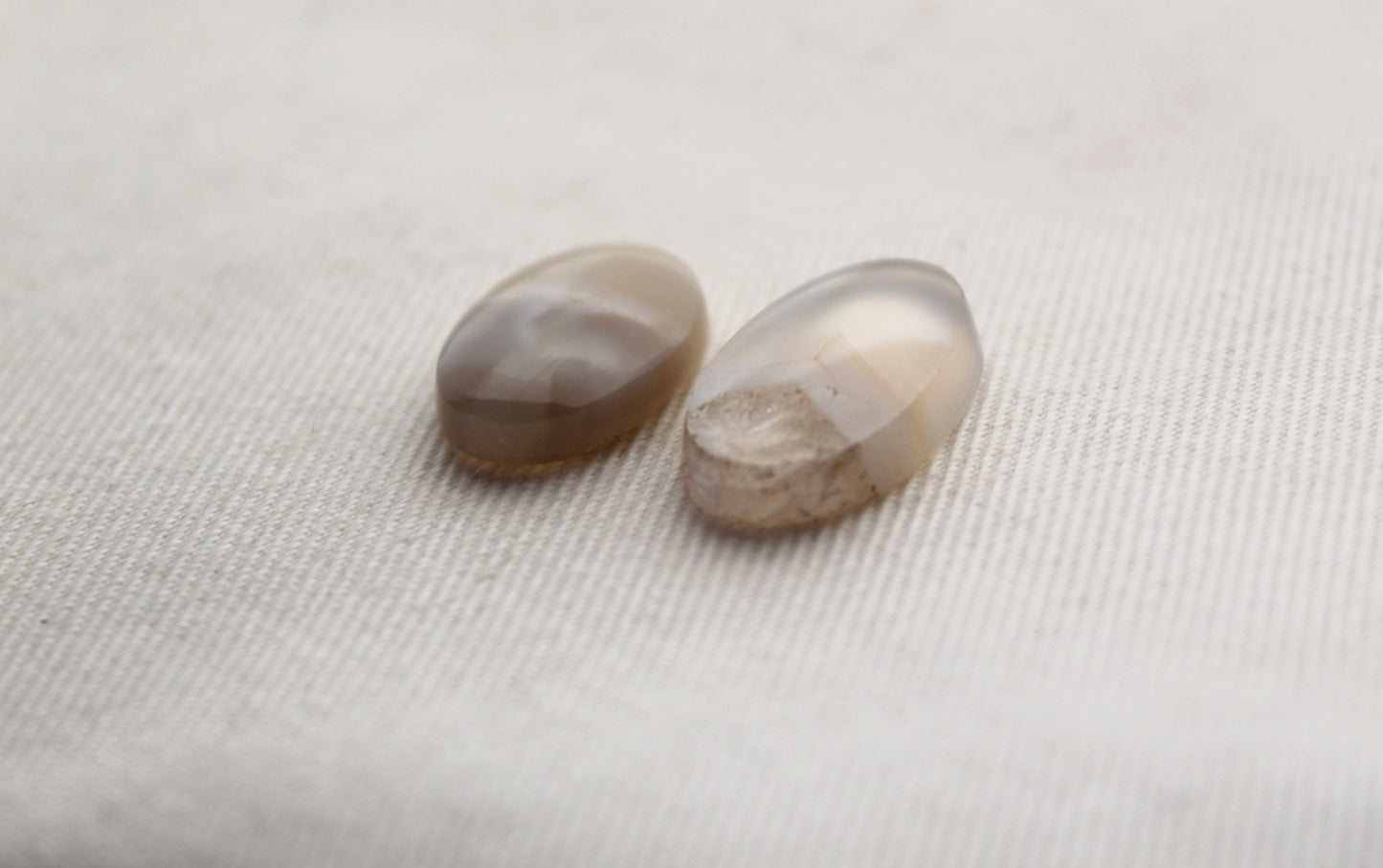 TWO white Agate Cabochons Gemstones Oval mismatch