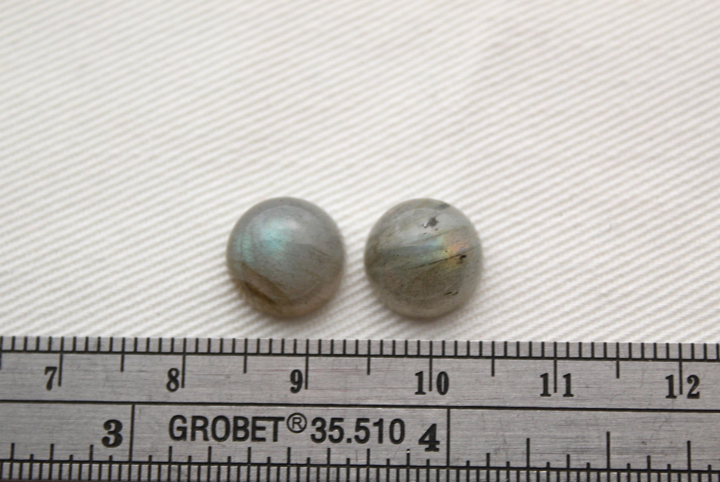 DEUX cabochons Labradorite ronds 10MM Gemme bleue