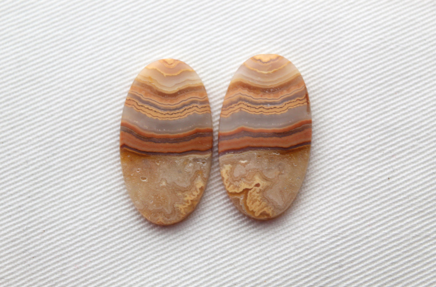 Lace Agates Cabochons Gemstone Pair Oval