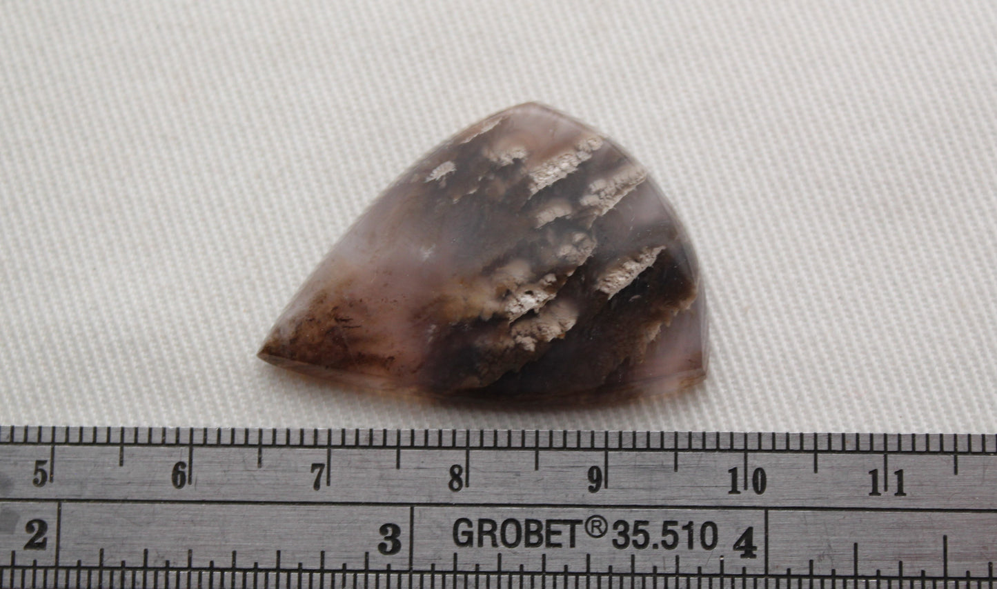 Pierre gemme de cabochon d'agate de plume indonésienne