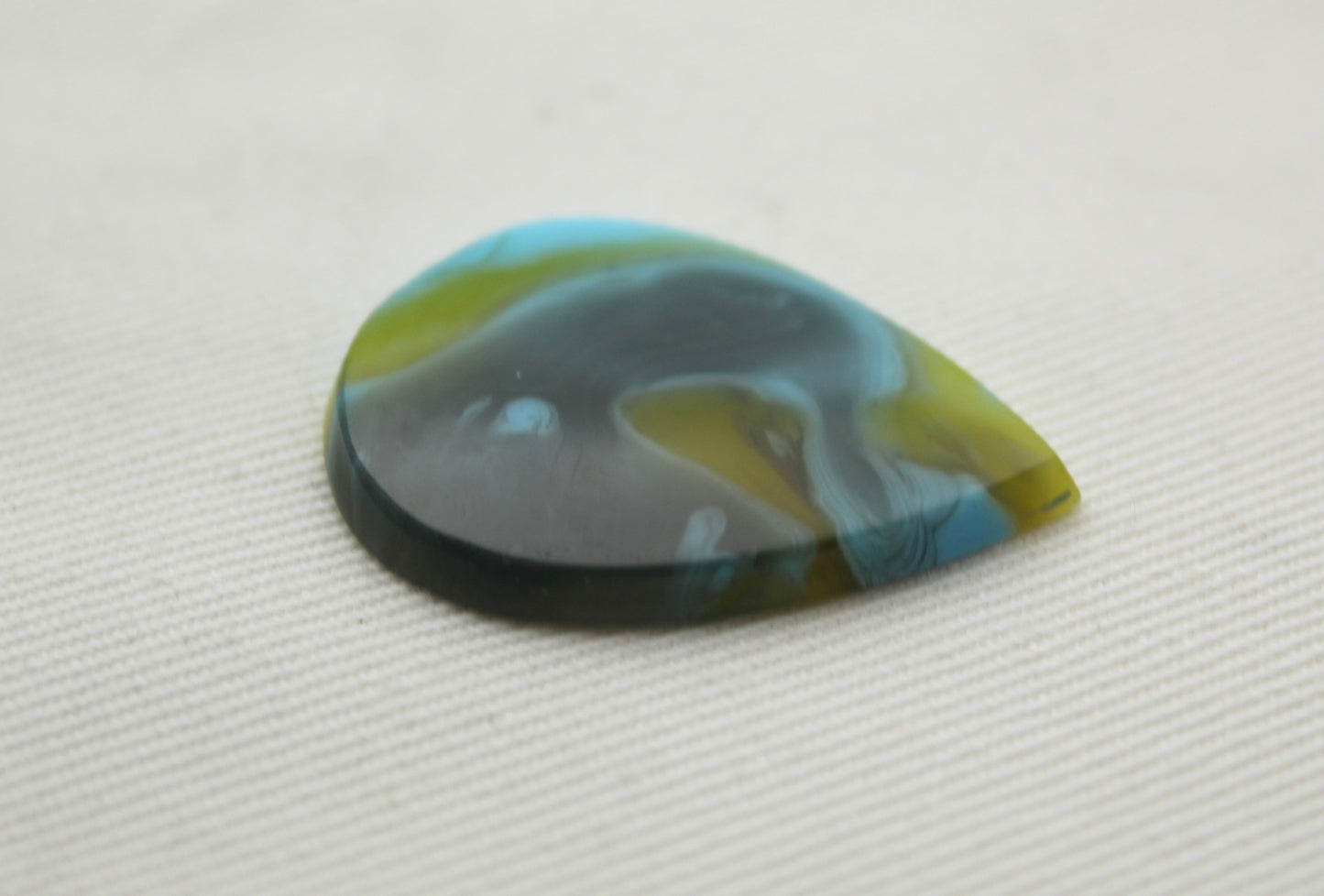 One Resin Cabochon teardrop blue yellow