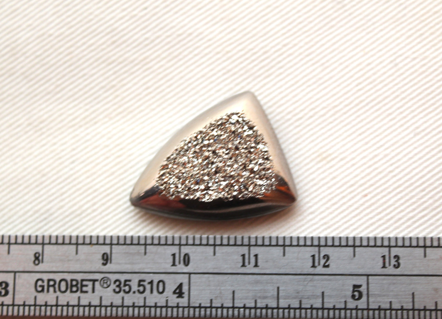 One Stone Cabochon Metallic Window Druzy freeform