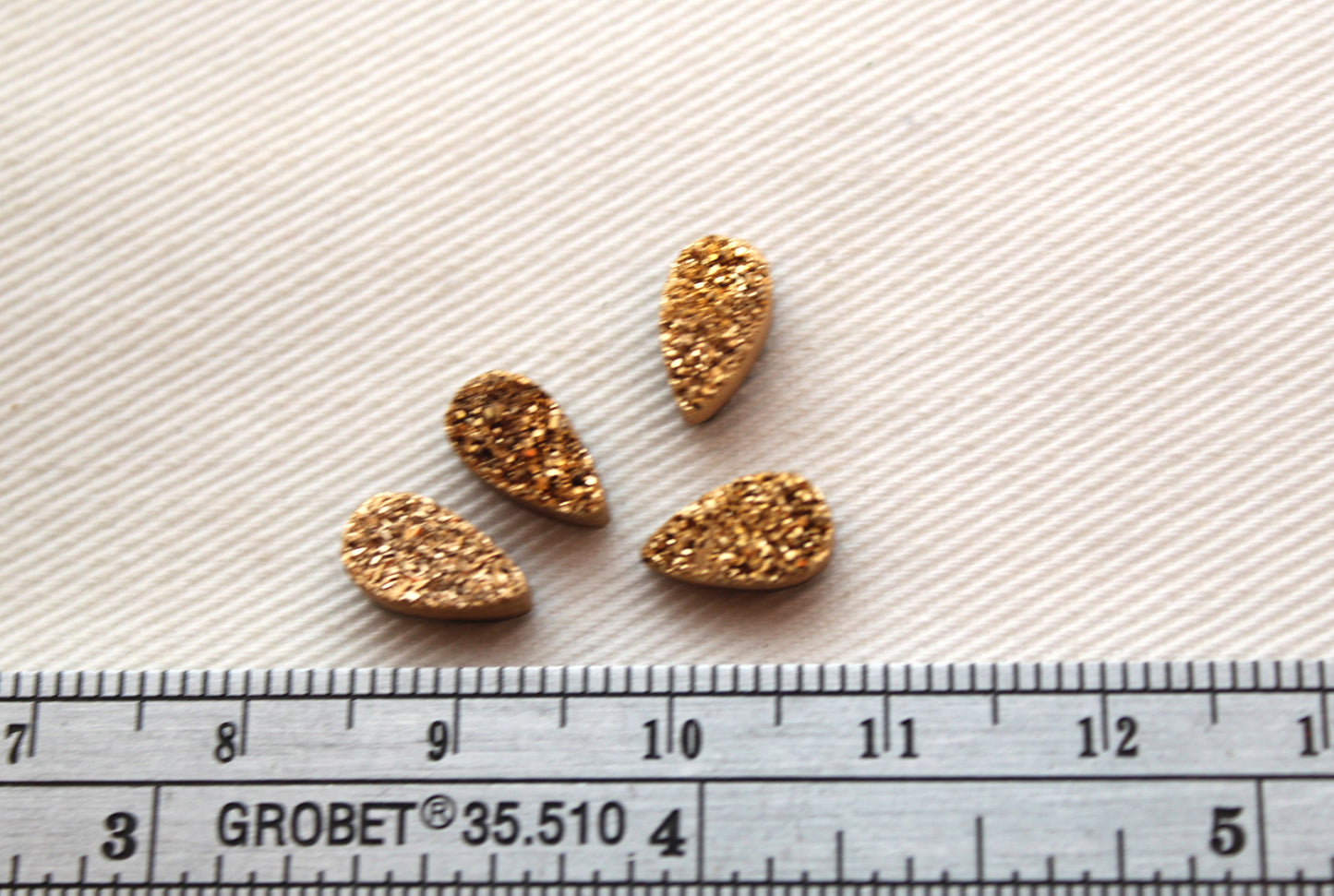 FOUR Druzy Golden leaves cabochons 5X9MM