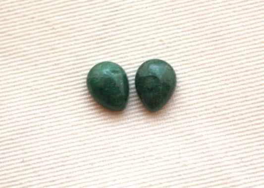 TWO pear green aventurine cabochons Gemstone 8X10MM