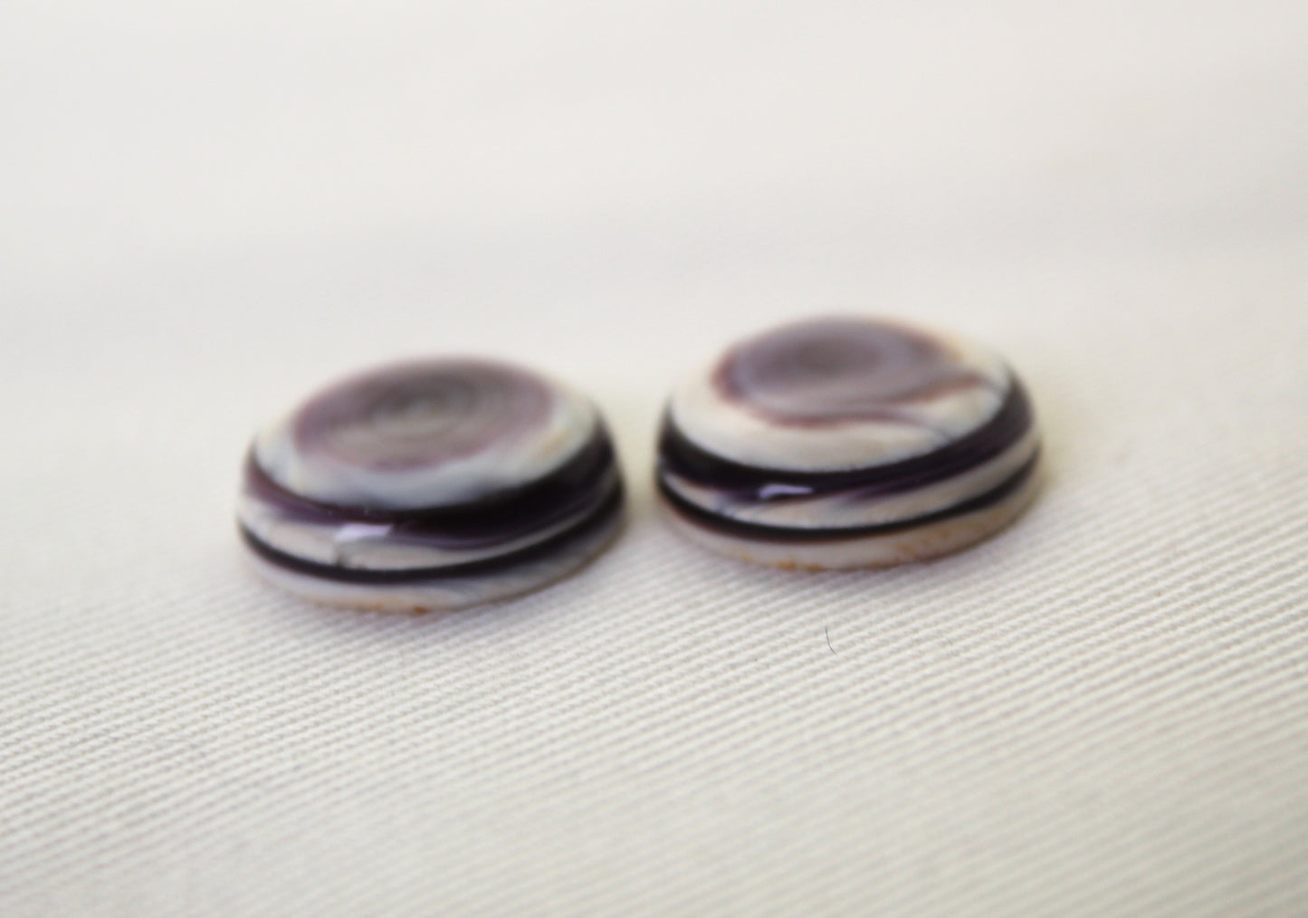 TWO Wampum Quahog Shell round 16MM purple