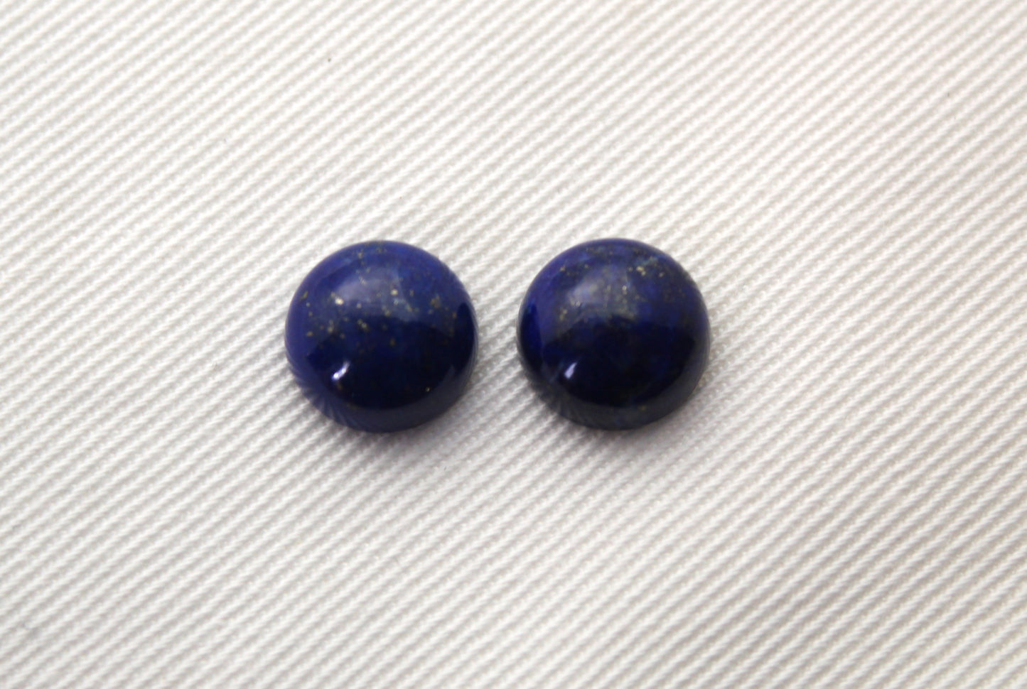 Lot of TWO Lapis Lazuli cabochons 10 MM Gemstones round blue