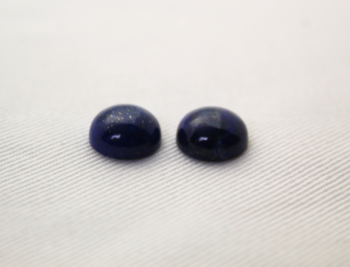 Lot of TWO Lapis Lazuli cabochons 10 MM Gemstones round blue