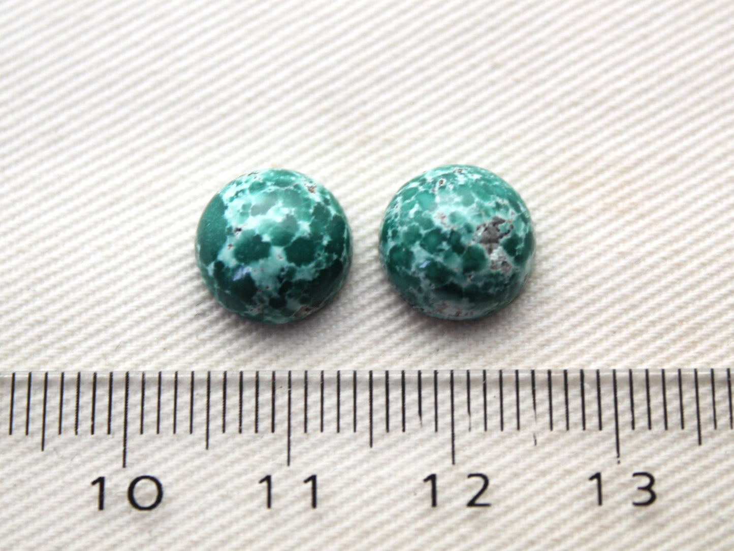 DEUX cabochons ronds Turquoise Pierres précieuses 10MM Mexique Ancienne mine