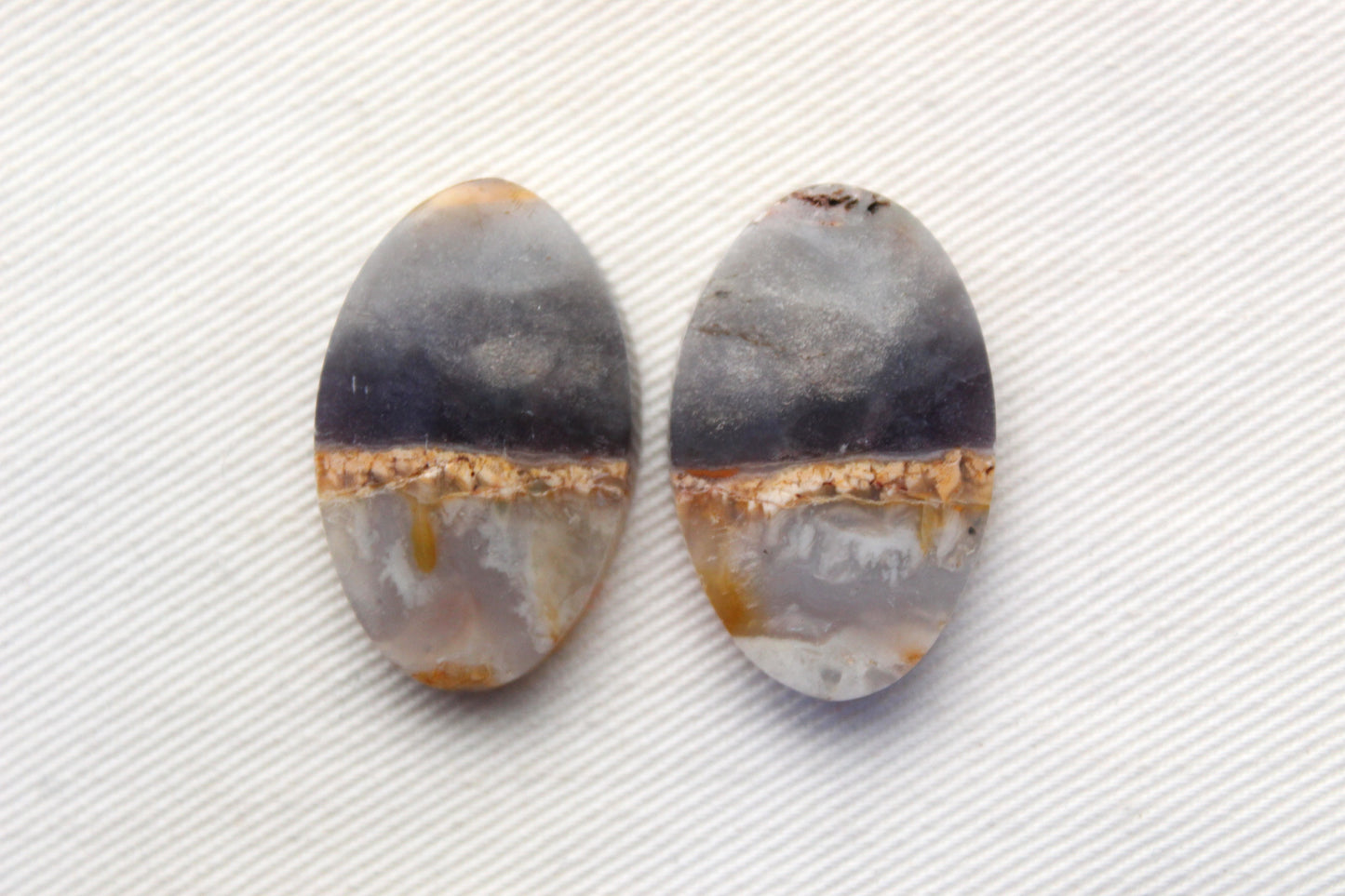 NICE Chalcedony cabochons Pair purple oval