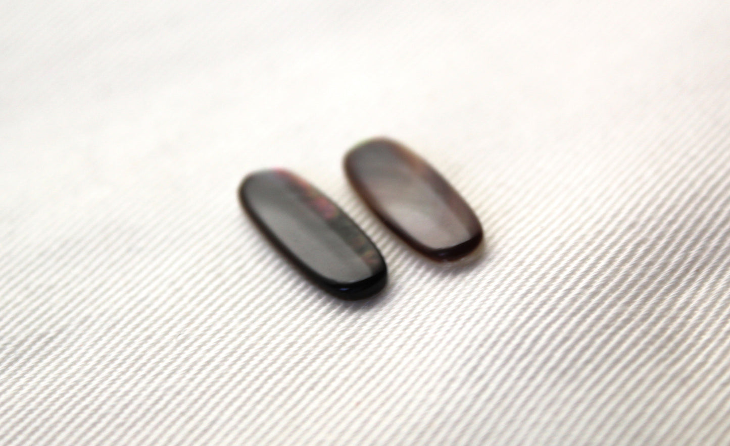 Two Mother of Pearl cabochons Gemstone long oval 6x17MM