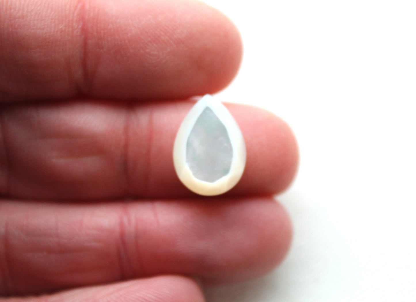 Two Mother of Pearl cabochons Gemstone Pear 10X14MM faceted