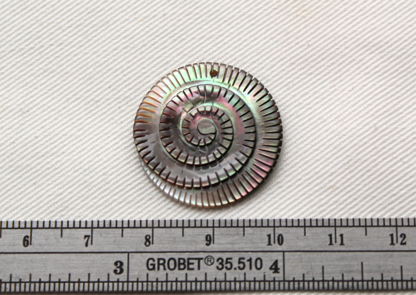 ONE Mother of Pearl drilled cabochon Gemstone round Swirl 25MM