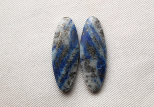Pair of Lapis Lazuli cabochons Gemstones Oval