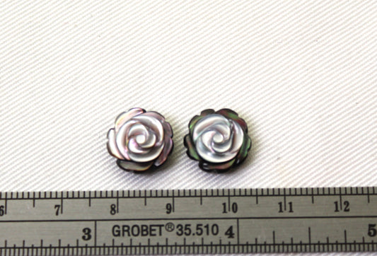 Two Mother of Pearl cabochons Gemstone FLOWER 12MM