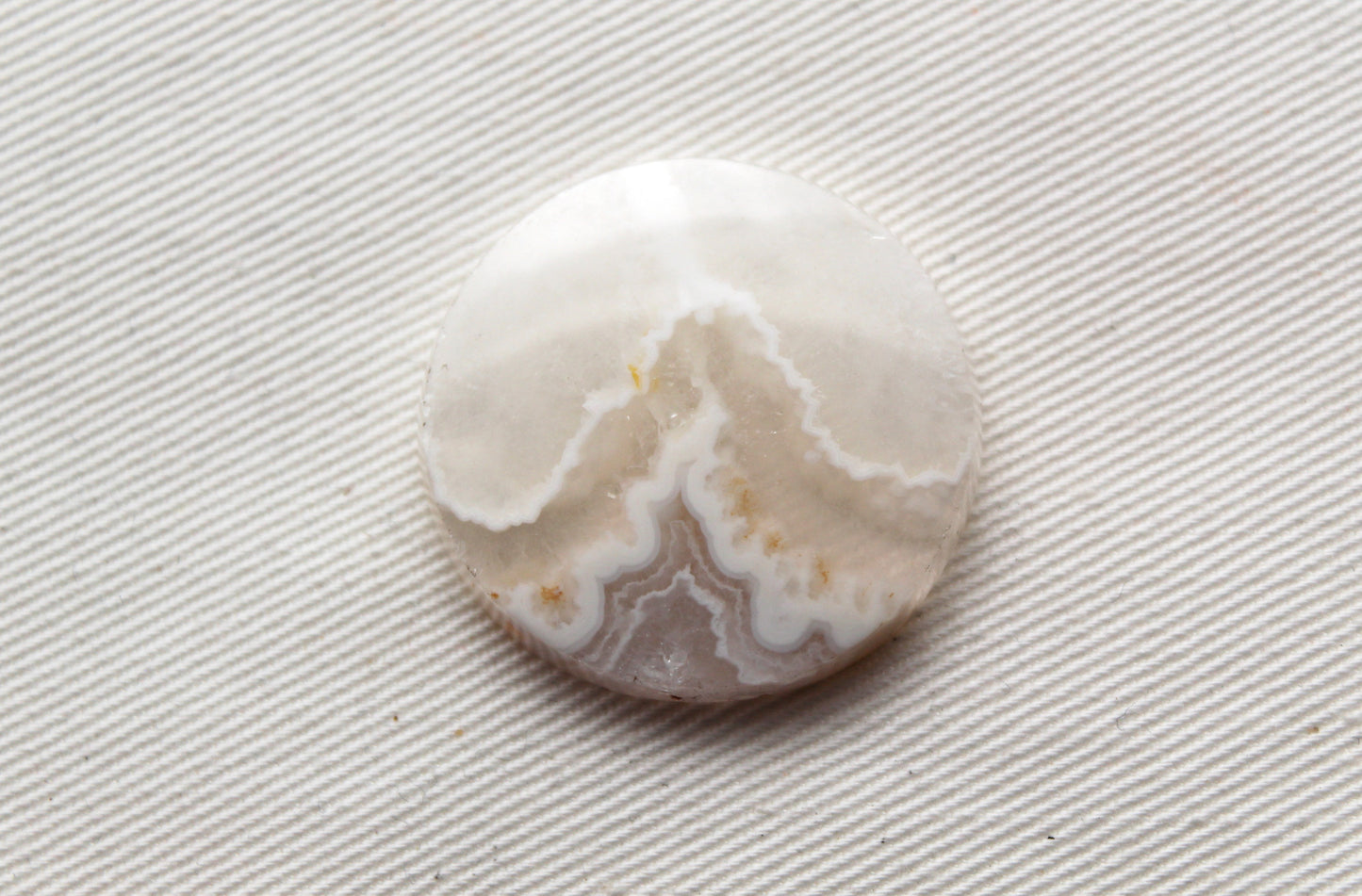 Pandora Agate Cabochon Gemstone white round 29MM