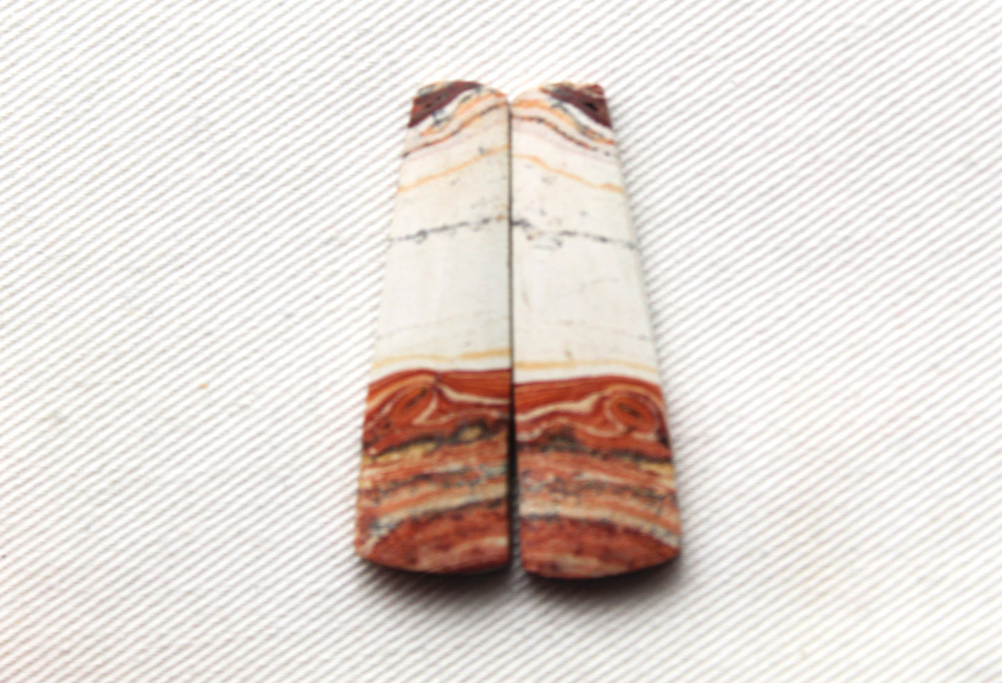 <tc>Paire de Cabochons de Jaspe Rétro crème jaune marron</tc>