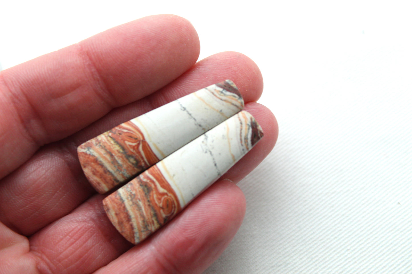 <tc>Paire de Cabochons de Jaspe Rétro crème jaune marron</tc>