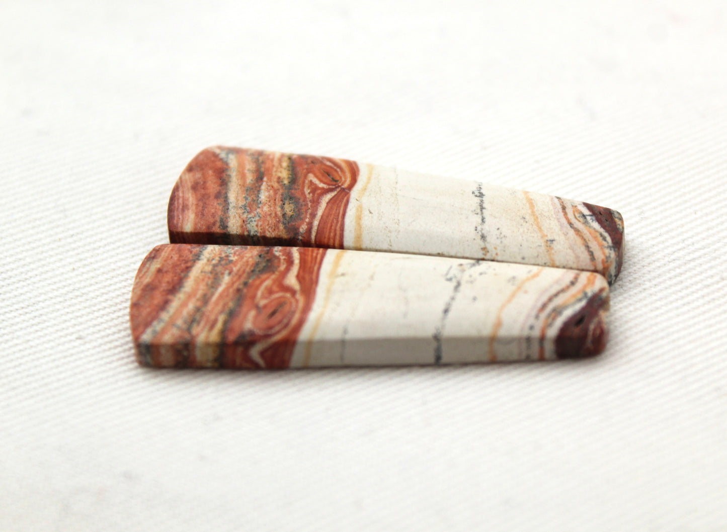 <tc>Paire de Cabochons de Jaspe Rétro crème jaune marron</tc>