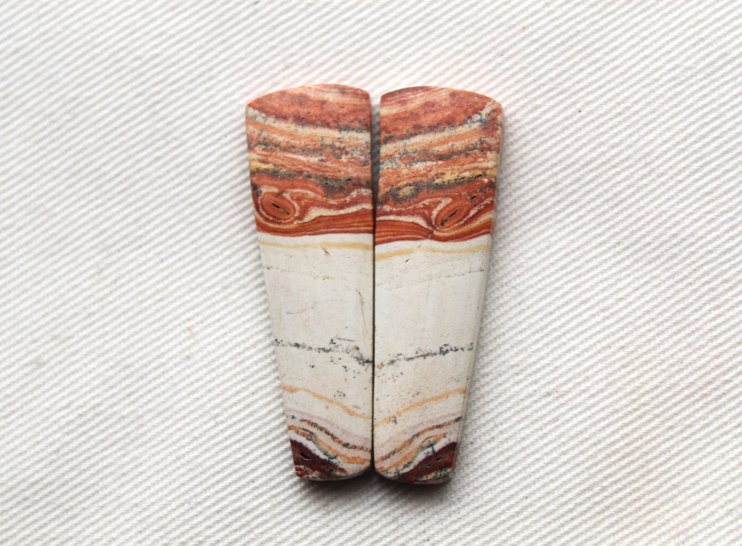 <tc>Paire de Cabochons de Jaspe Rétro crème jaune marron</tc>