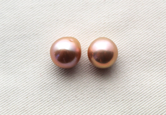 Paire de perles d'eau douce baroques 11 MM NON PERCEES
