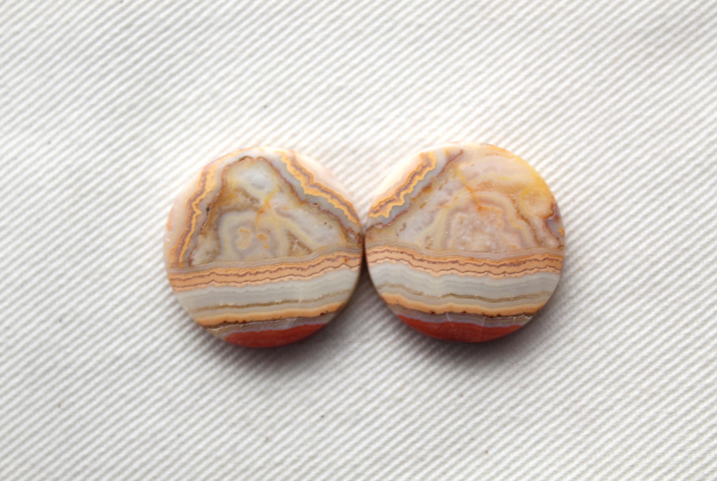 Lace Agates Cabochons Gemstone Pair round 19MM