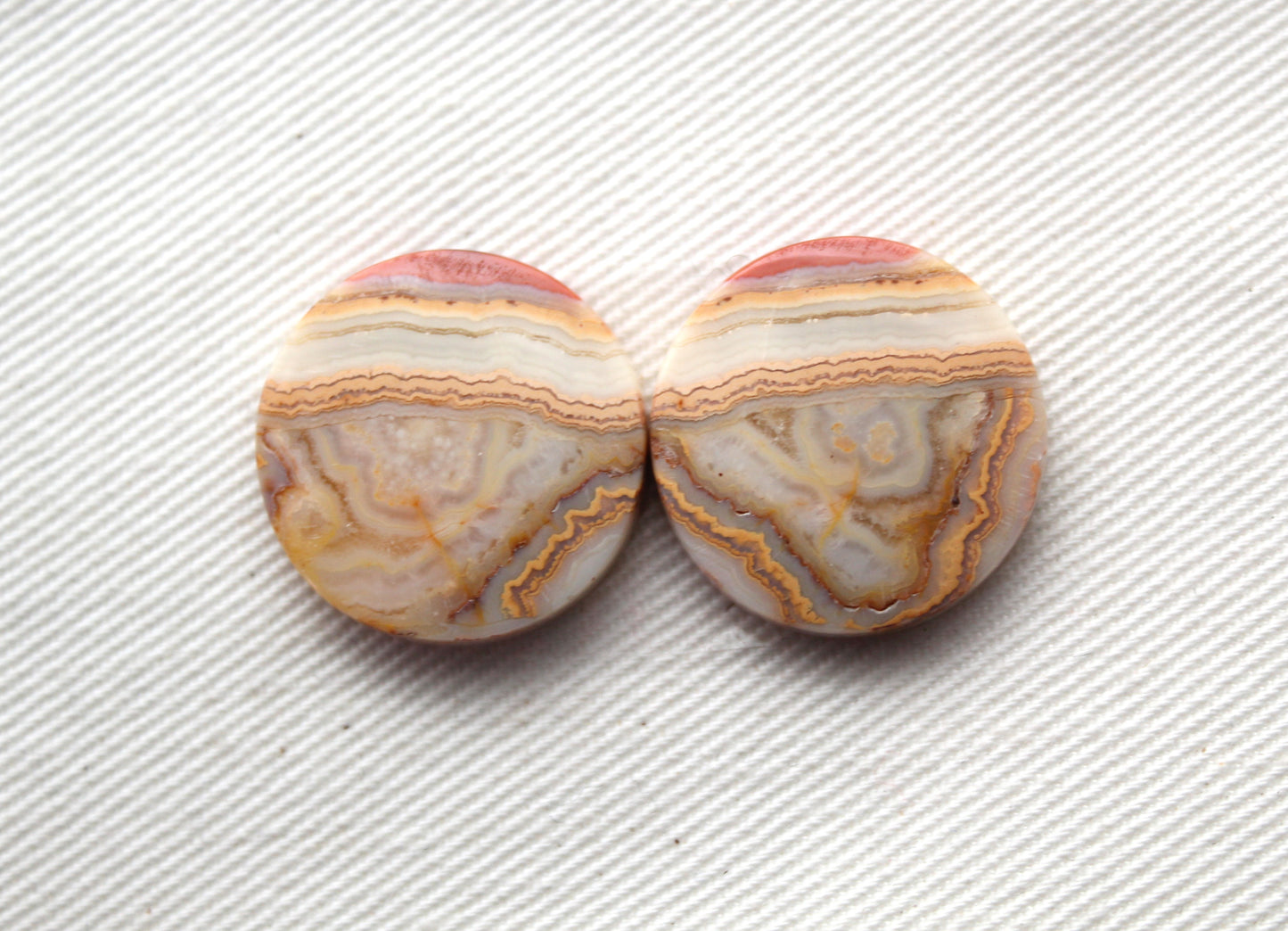 Lace Agates Cabochons Gemstone Pair round 19MM