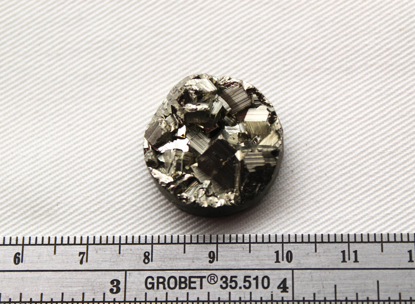 Pyrite Cabochons round Druzy